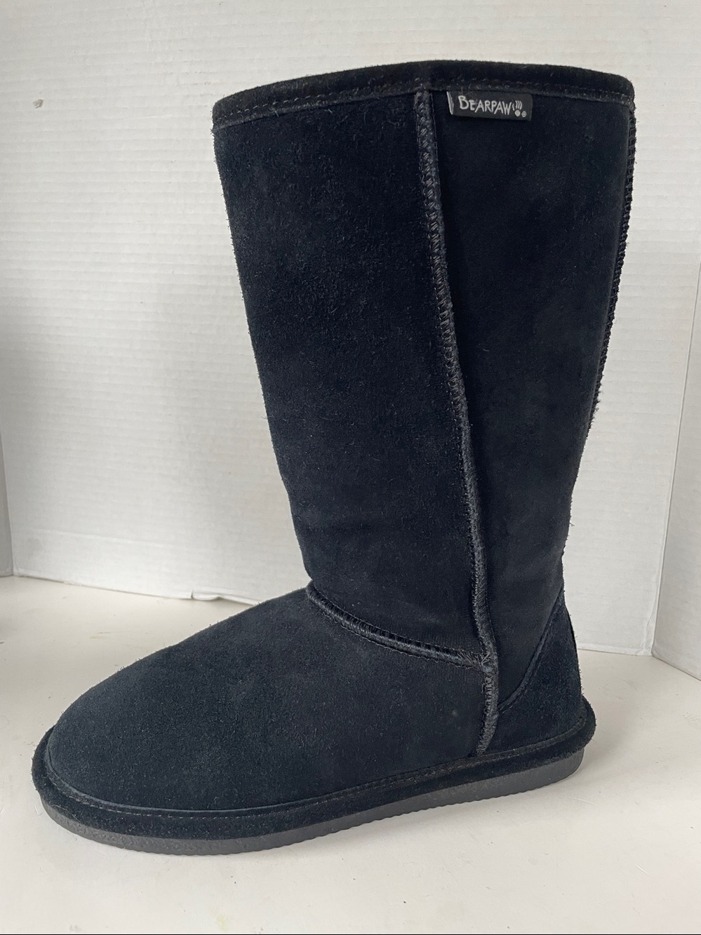 Tall black Bearpaw boots Cloud 8